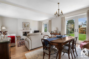 Photo 11- click for photo gallery